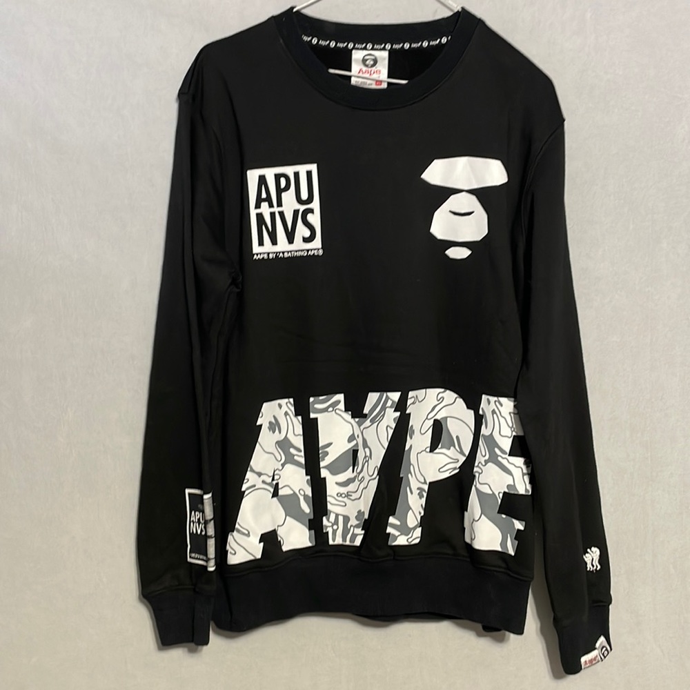 Bape Bathing Ape black and White Logo Graphic Crewneck Sweatshirt